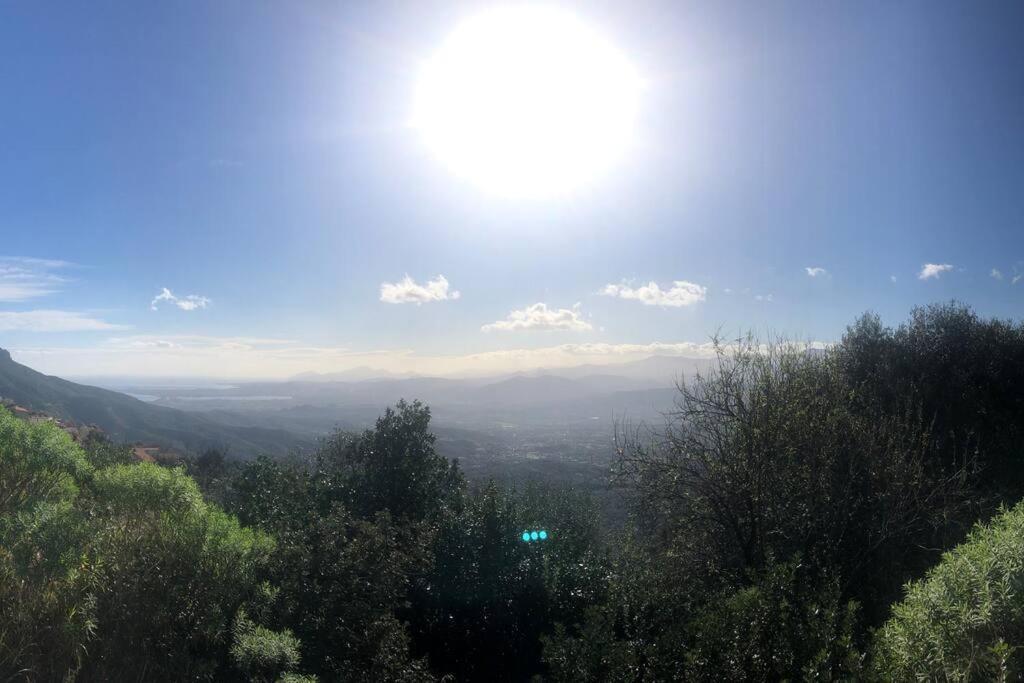 Montecolcau Panoramic View Daire Baunei Dış mekan fotoğraf